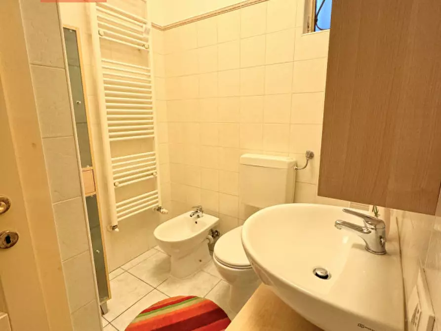 Immagine 20 di Camera in affitto  in Via Morosini 12 a Torino