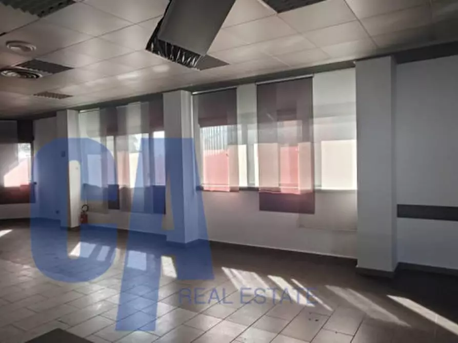 Immagine 11 di Attività commerciale in affitto  in VIA CORELLI ARCANGELO a Milano