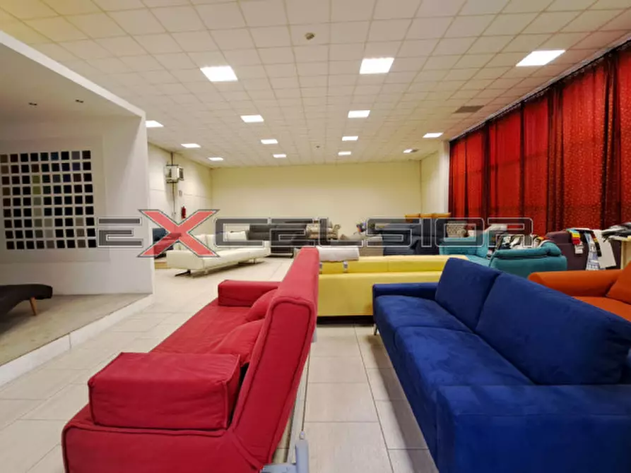 Immagine 2 di Capannone industriale in vendita  in Via G. Matteotti n. 20 bis - Cavarzere (VE) a Cavarzere