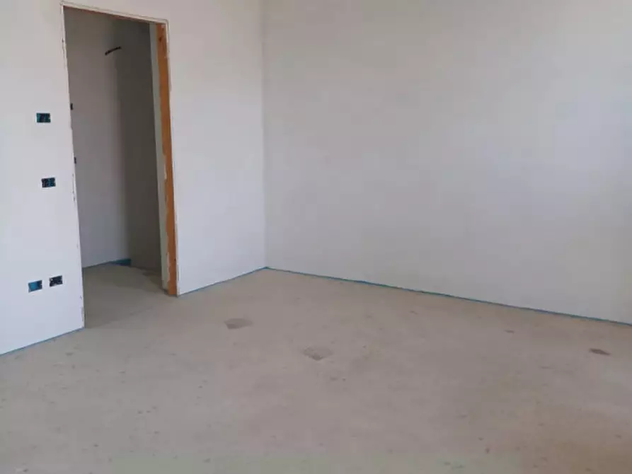 Immagine 9 di Casa bifamiliare in vendita  in Via Caltana a Campodarsego