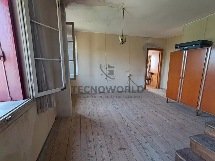 Immagine 10 di Rustico / casale in vendita  in via pozzoli 1 a San Vito Di Leguzzano