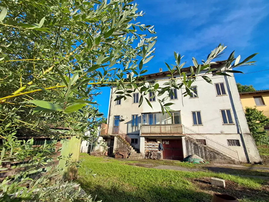 Immagine 13 di Rustico / casale in vendita  in via pozzoli 1 a San Vito Di Leguzzano