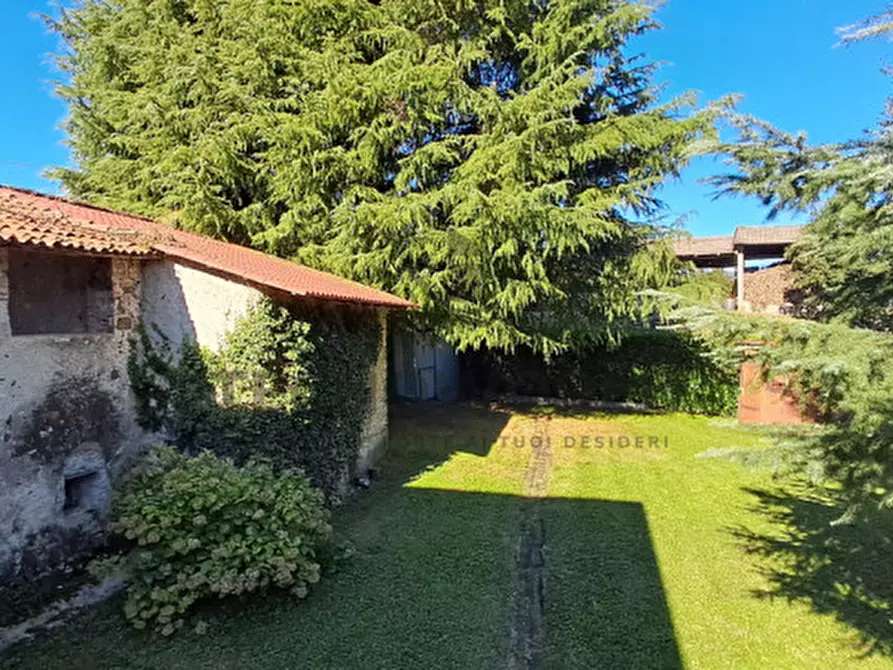 Immagine 4 di Rustico / casale in vendita  in via monte pian a Malo
