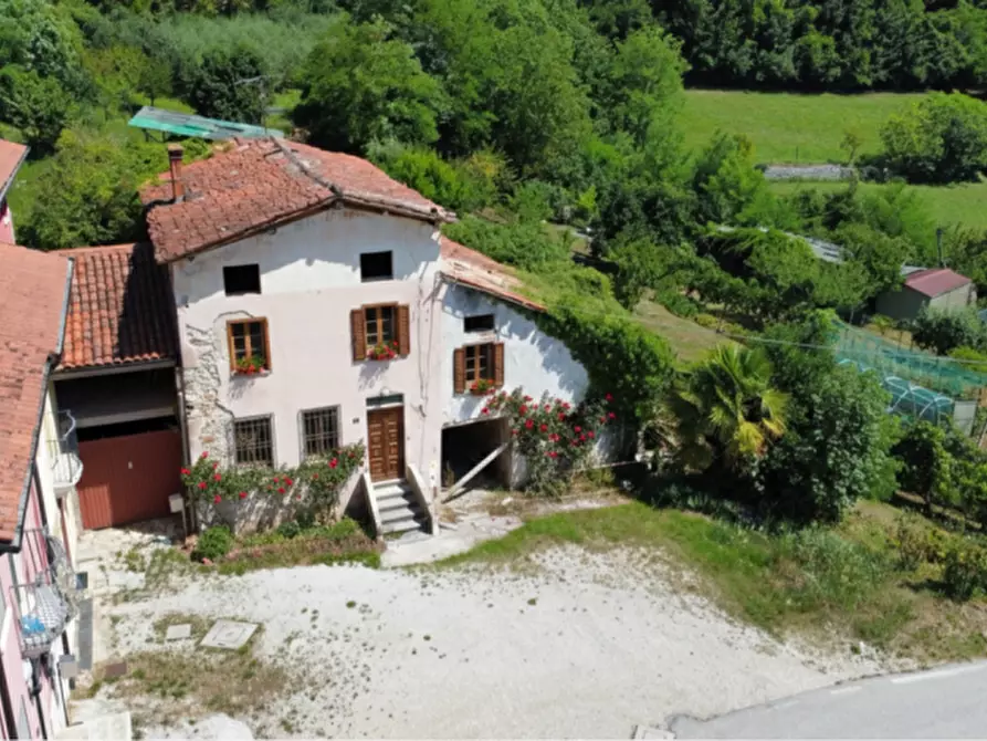 Immagine 1 di Rustico / casale in vendita  a Malo