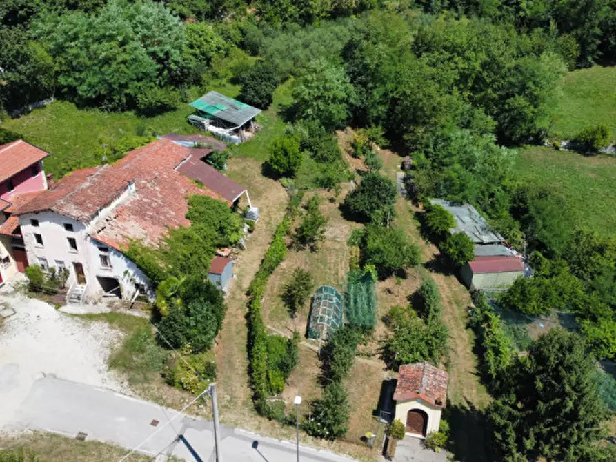 Immagine 17 di Rustico / casale in vendita  a Malo