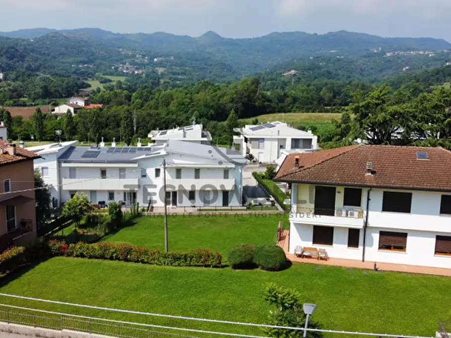 Immagine 3 di Terreno in vendita  in via schio a San Vito Di Leguzzano