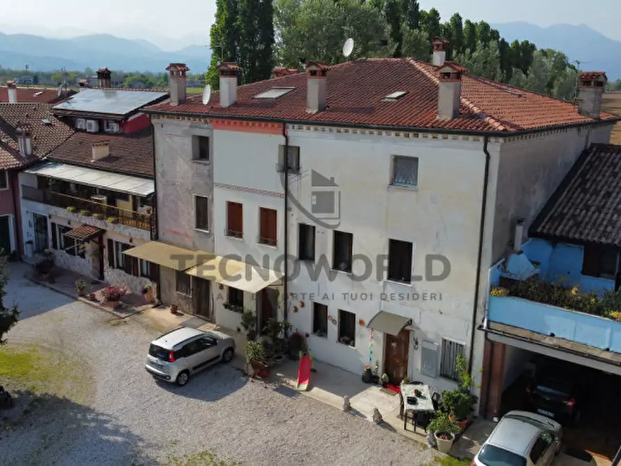 Immagine 25 di Rustico / casale in vendita  in Via Colleoni  38 a Malo