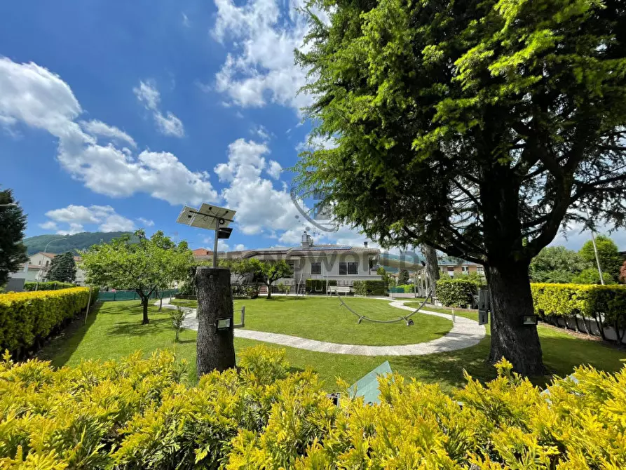 Immagine 2 di Villa in vendita  a Malo