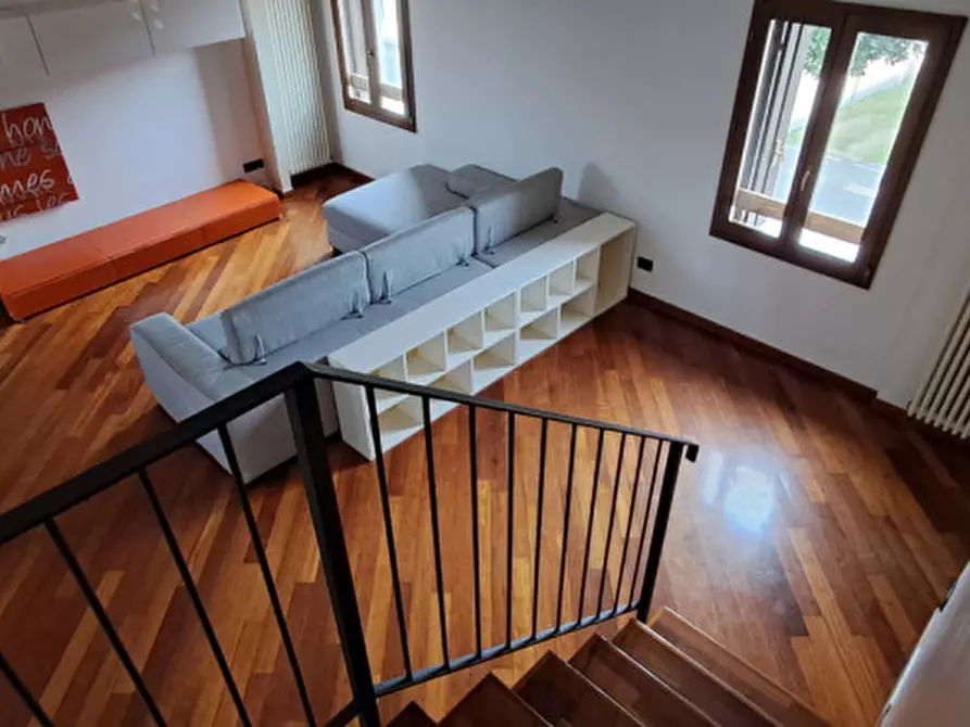 Immagine 2 di Appartamento in vendita  in Via Roma a San Vito Di Leguzzano