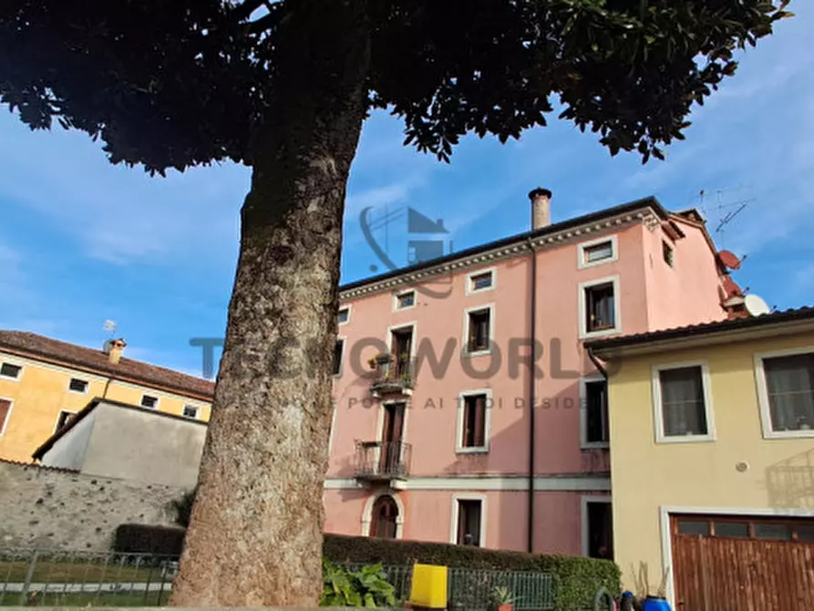 Immagine 4 di Appartamento in vendita  in Via Roma a San Vito Di Leguzzano