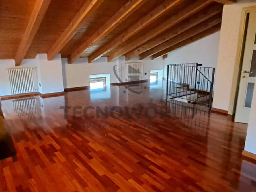 Immagine 11 di Appartamento in vendita  in Via Roma a San Vito Di Leguzzano