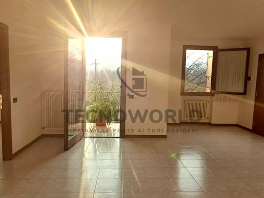 Immagine 1 di Appartamento in vendita  in via magrè a San Vito Di Leguzzano