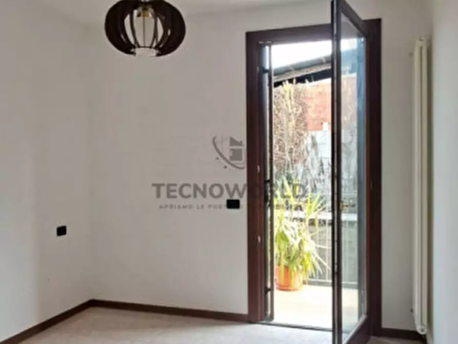 Immagine 11 di Appartamento in vendita  in via magrè a San Vito Di Leguzzano