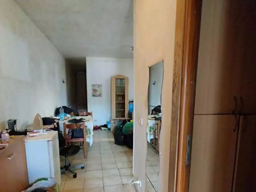 Immagine 1 di Appartamento in vendita  in via Brozolo n 242 a Roma