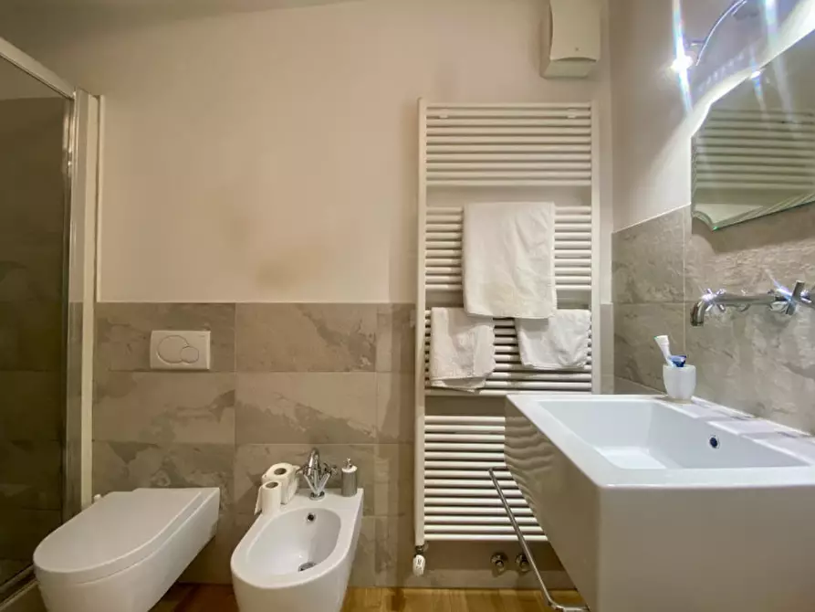 Immagine 8 di Appartamento in vendita  in Via Caldarese a Bologna