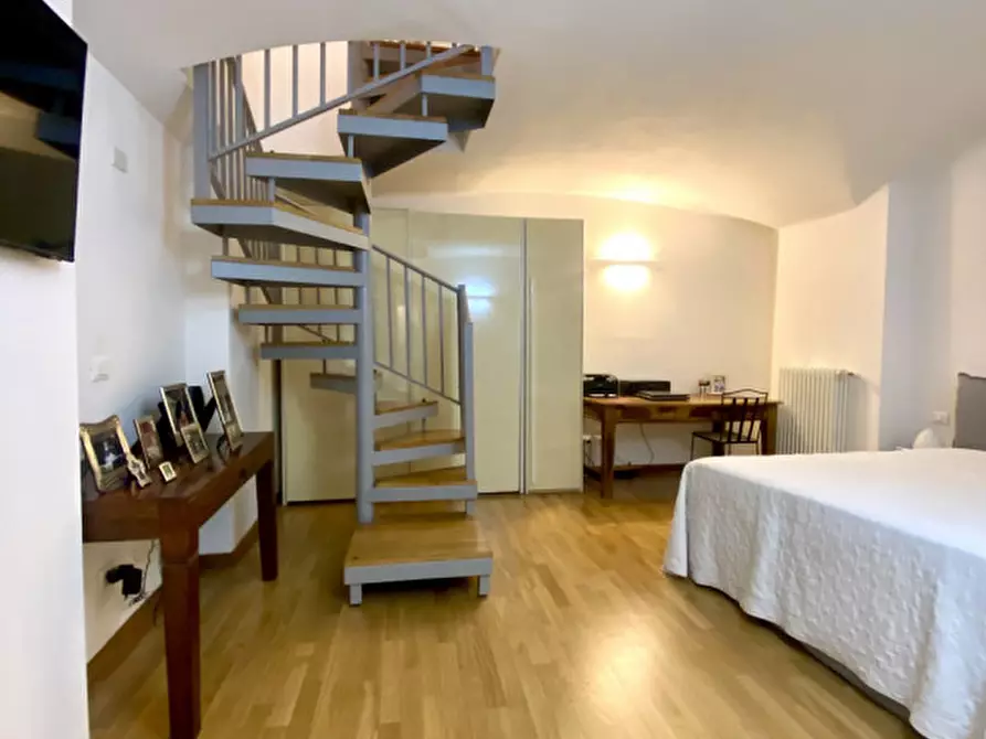 Immagine 45 di Appartamento in vendita  in Via Caldarese a Bologna