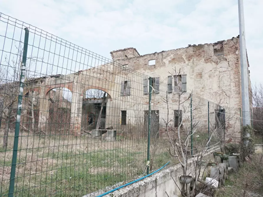 Immagine 3 di Rustico / casale in vendita  in via al malcantone a Sorbolo Mezzani