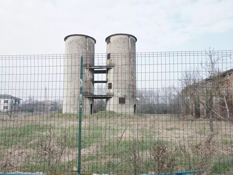 Immagine 4 di Rustico / casale in vendita  in via al malcantone a Sorbolo Mezzani