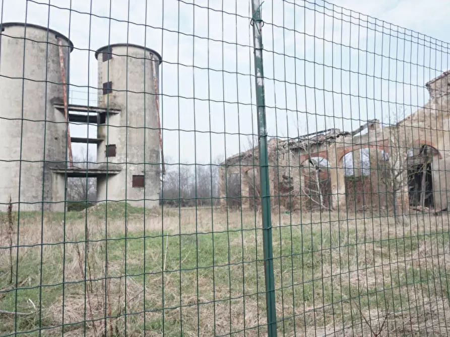 Immagine 7 di Rustico / casale in vendita  in via al malcantone a Sorbolo Mezzani