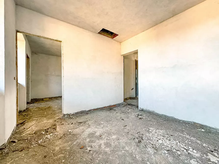 Immagine 9 di Villetta a schiera in vendita  in Via Montrigone 18 a Borgosesia