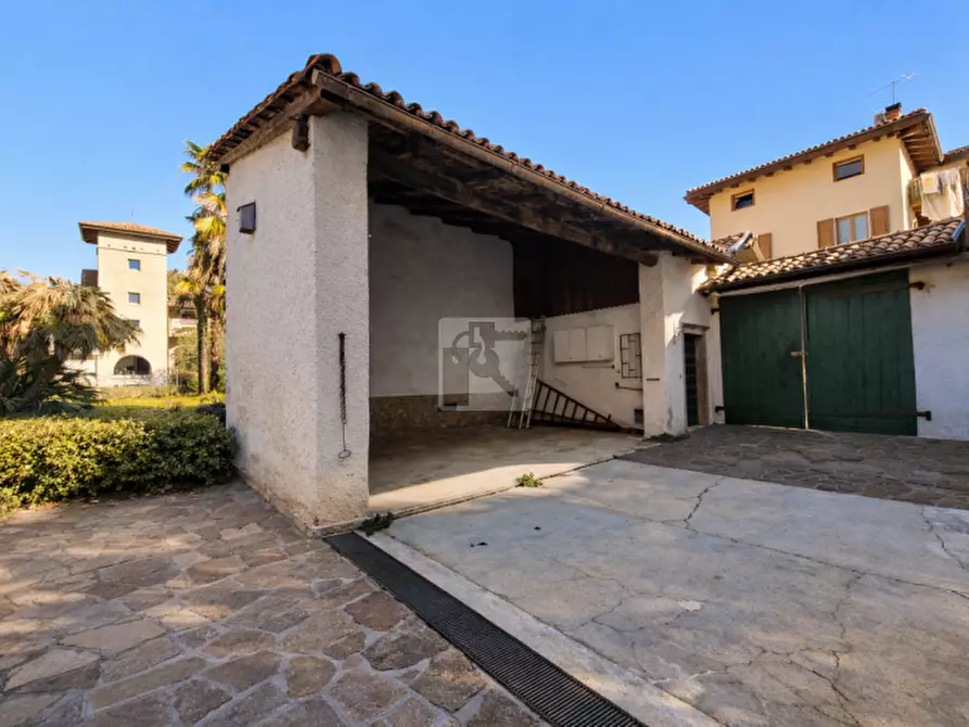 Immagine 4 di Rustico / casale in vendita  in Via Olivo a Dro