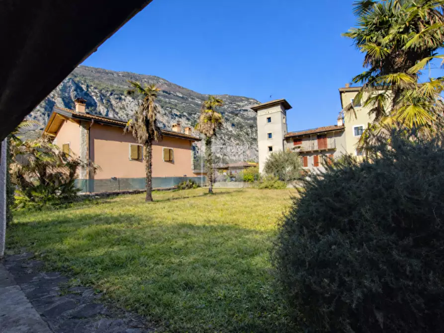 Immagine 4 di Rustico / casale in vendita  in Via Olivo a Dro