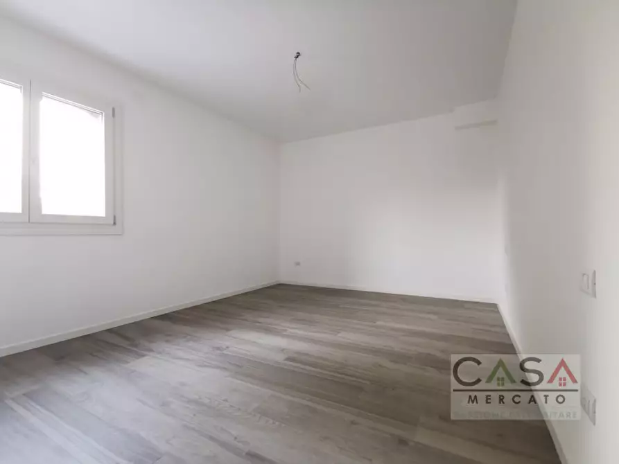 Immagine 11 di Appartamento in vendita  in Via Noncello a Pordenone