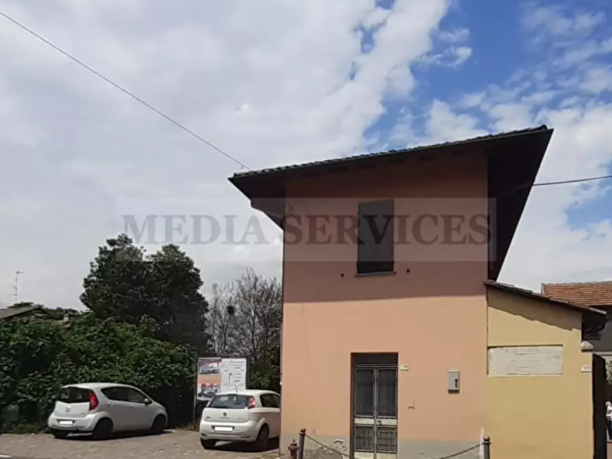 Immagine 3 di Casa indipendente in vendita  in via Roma n° 35 a Sannazzaro De' Burgondi