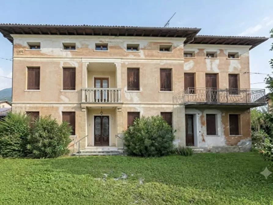 Immagine 1 di Villa in vendita  in Via antonio Canova a Possagno