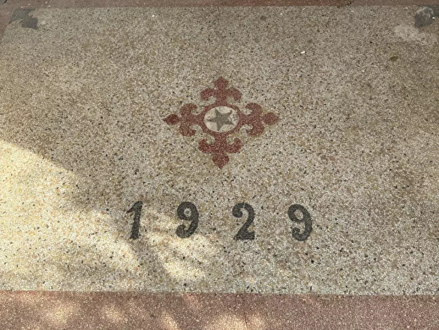 Immagine 2 di Villa in vendita  in Via antonio Canova a Possagno