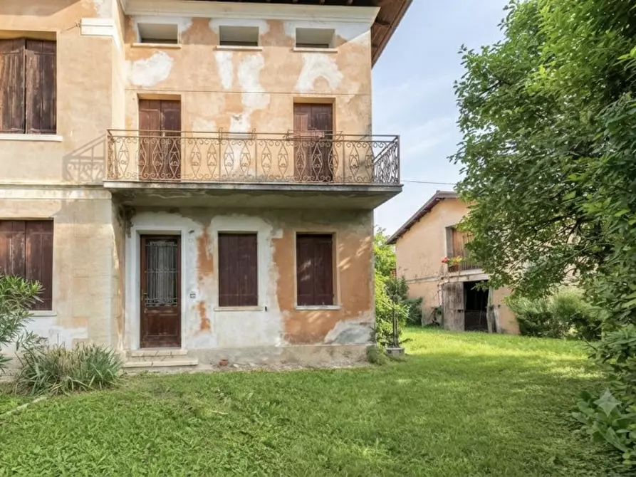 Immagine 3 di Villa in vendita  in Via antonio Canova a Possagno