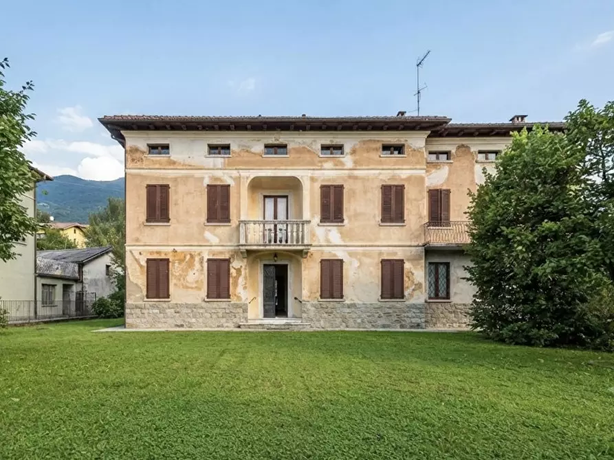 Immagine 4 di Villa in vendita  in Via antonio Canova a Possagno