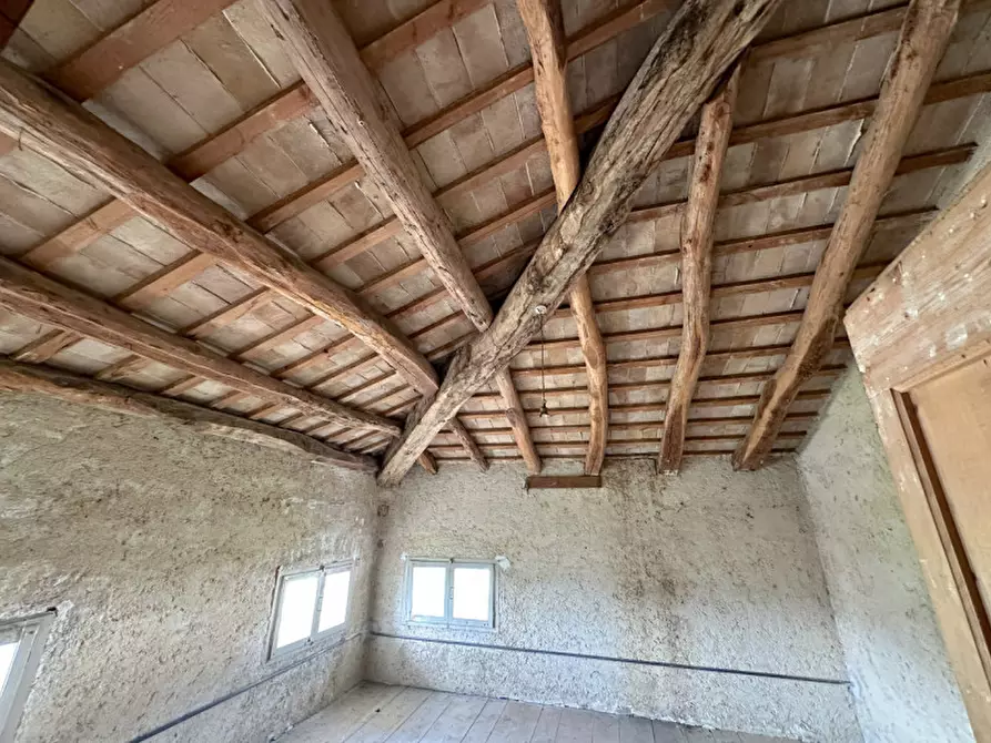 Immagine 43 di Villa in vendita  in Via antonio Canova a Possagno