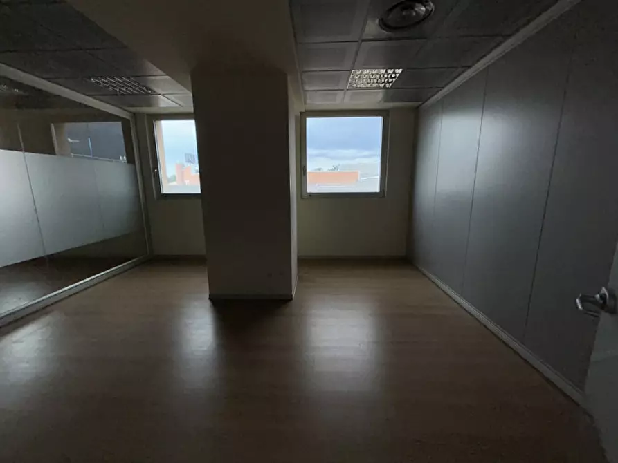 Immagine 14 di Ufficio in vendita  in Chiari via Brescia 35 a Chiari