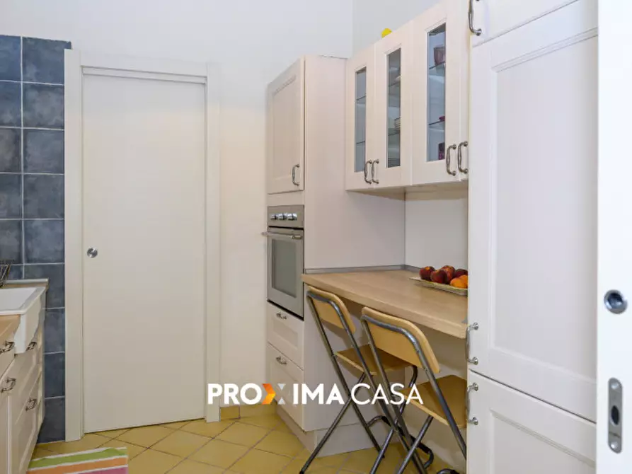 Immagine 6 di Appartamento in vendita  in Via Ottavio De Sica 11 a Salerno