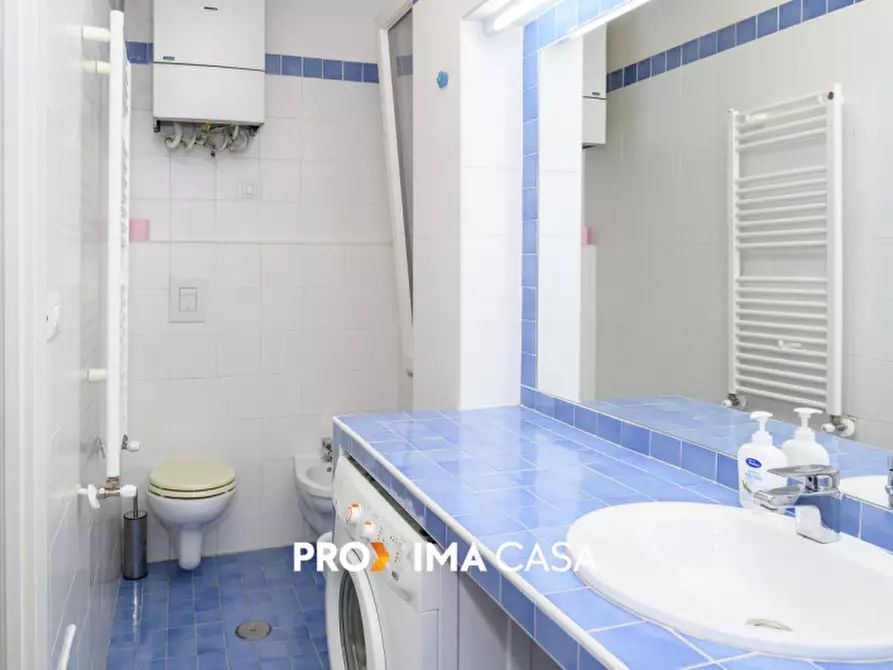 Immagine 12 di Appartamento in vendita  in Via Ottavio De Sica 11 a Salerno