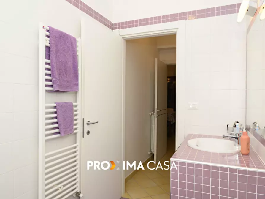 Immagine 15 di Appartamento in vendita  in Via Ottavio De Sica 11 a Salerno