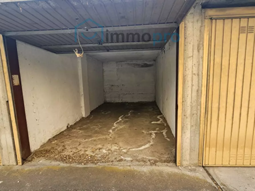 Immagine 9 di Garage in vendita  in via Montenero 36 a Rivarolo Canavese