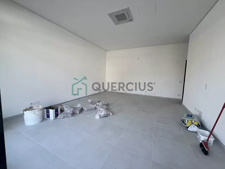 Immagine 5 di Negozio in affitto  in Via Fausta a Cavallino-Treporti