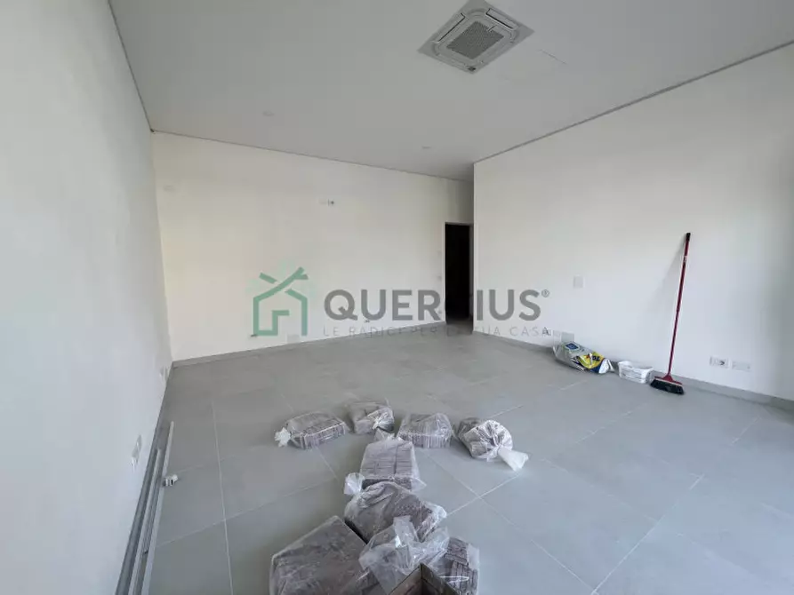 Immagine 16 di Negozio in affitto  in Via Fausta a Cavallino-Treporti