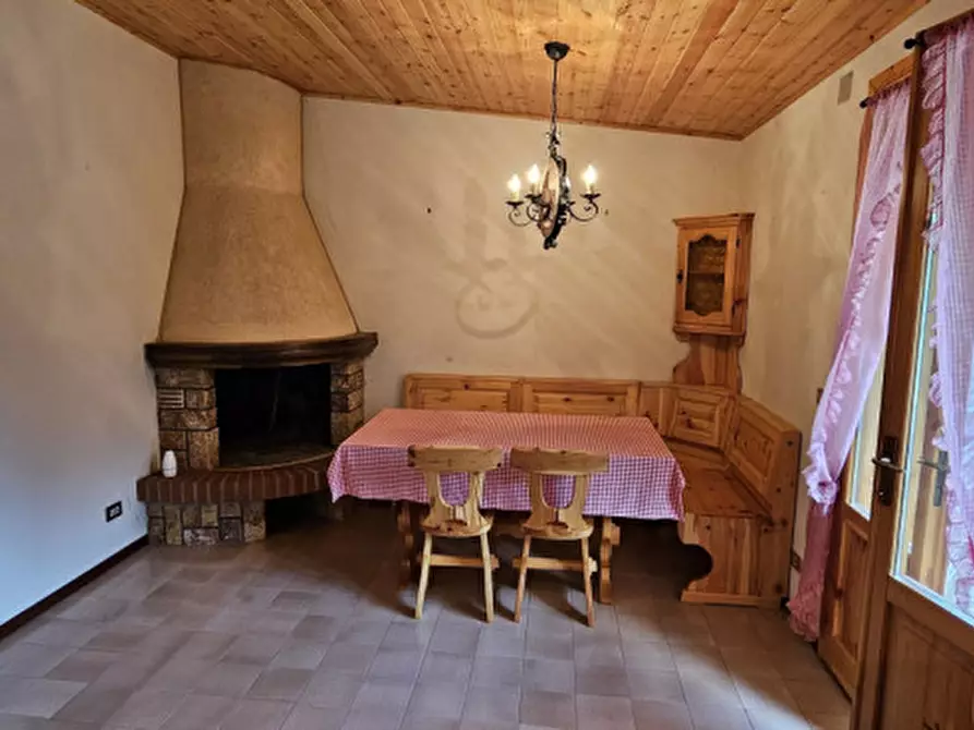 Immagine 4 di Appartamento in vendita  in Località Ciolos 10 a Forni Avoltri