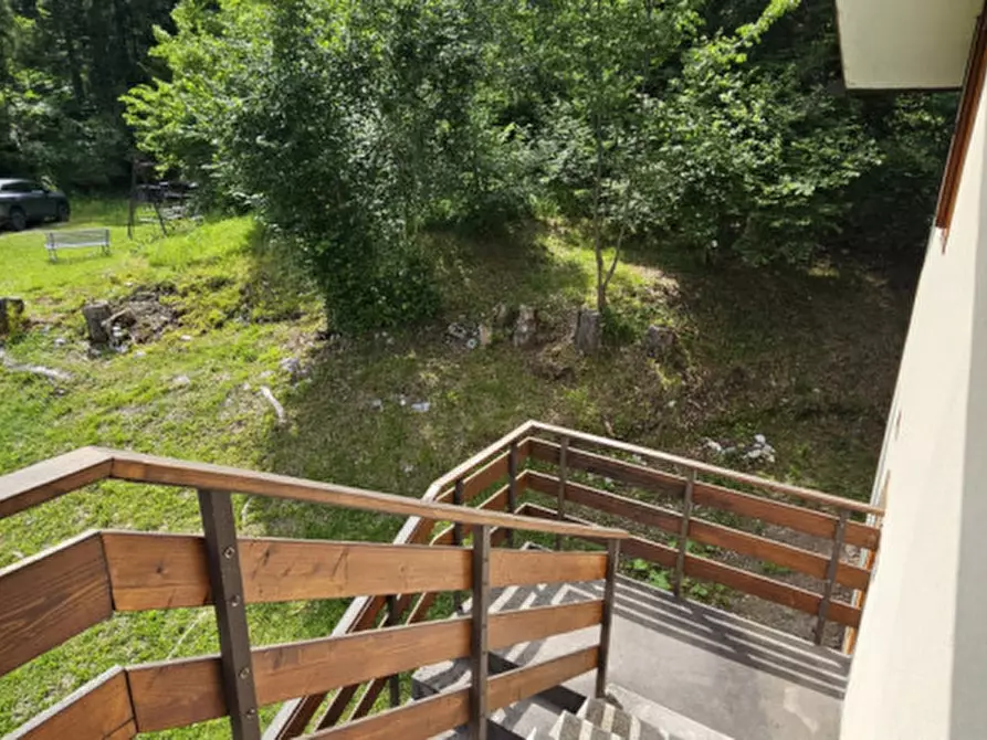 Immagine 14 di Appartamento in vendita  in Località Ciolos 10 a Forni Avoltri