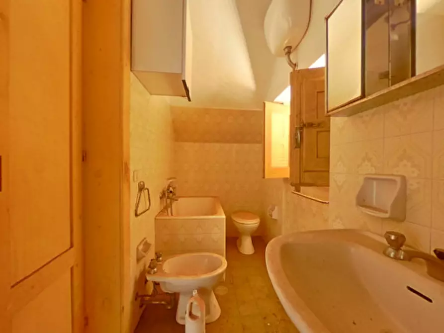 Immagine 27 di Rustico / casale in vendita  a Cisternino