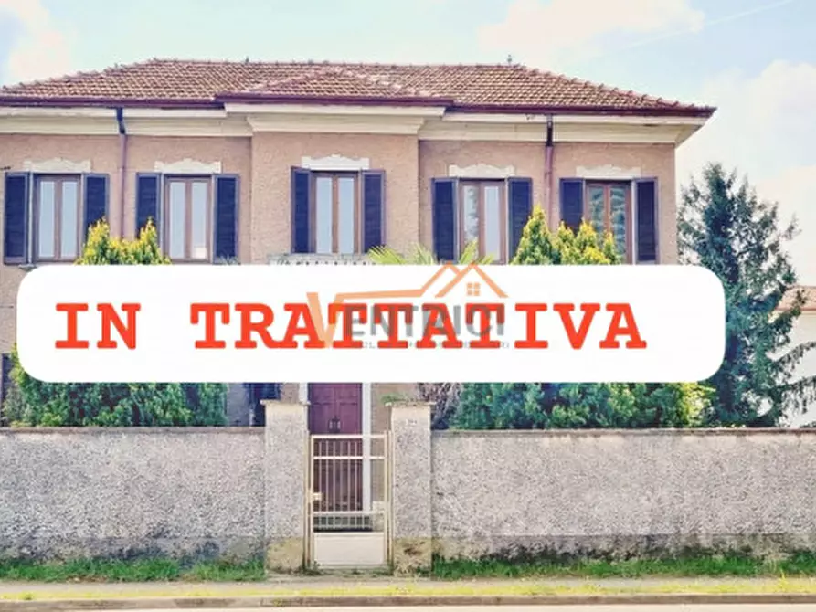 Immagine 1 di Villa in vendita  in Via Matteotti, 2 a Inveruno