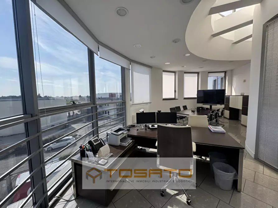 Immagine 6 di Ufficio in vendita  a Zevio