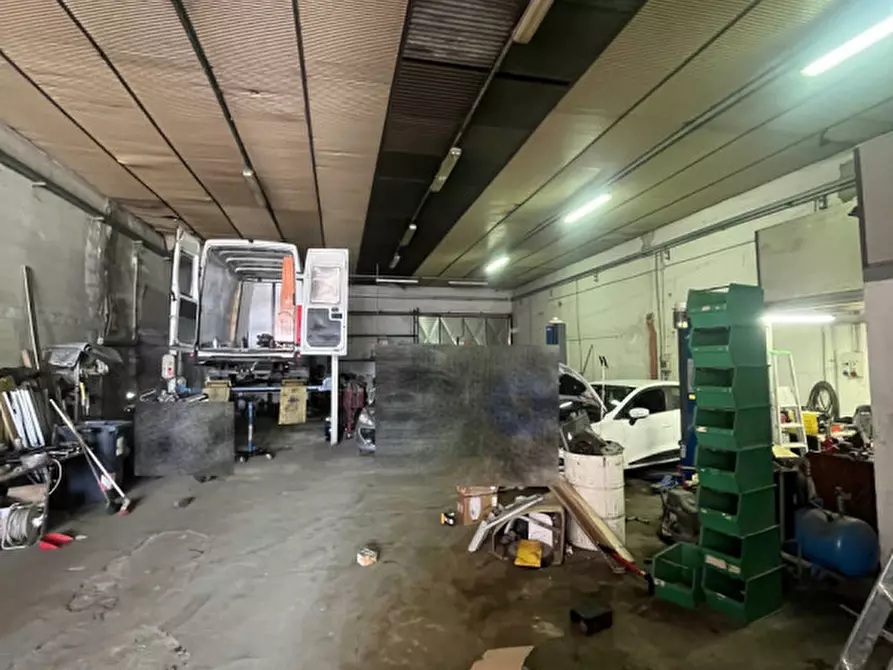 Immagine 2 di Capannone industriale in affitto  in via poggilupi a Terranuova Bracciolini