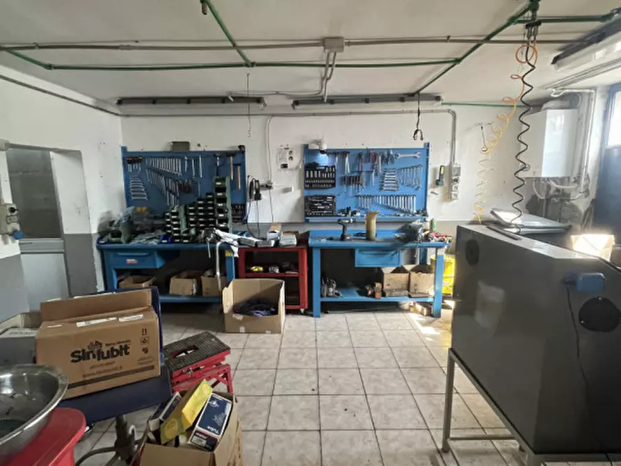 Immagine 3 di Capannone industriale in affitto  in via poggilupi a Terranuova Bracciolini