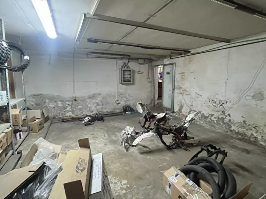 Immagine 5 di Capannone industriale in affitto  in via poggilupi a Terranuova Bracciolini