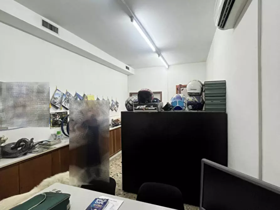 Immagine 6 di Capannone industriale in affitto  in via poggilupi a Terranuova Bracciolini