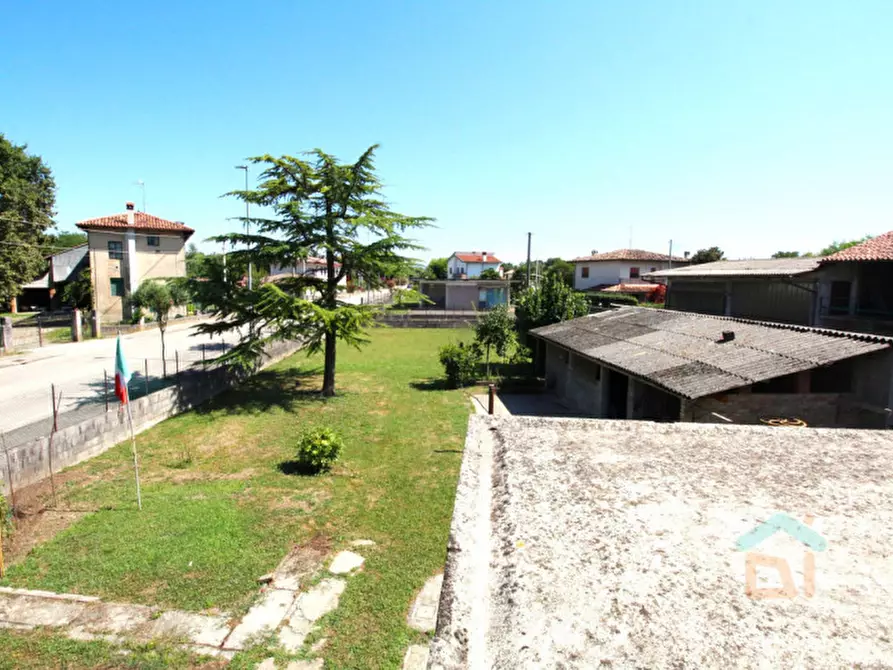 Immagine 15 di Casa bifamiliare in vendita  in via Palmanova 6 a Porpetto